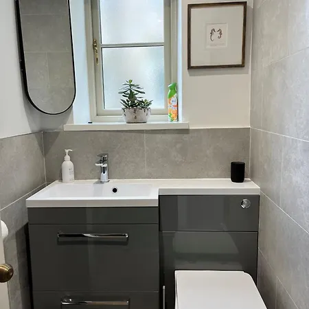 Norwood * Kirkby Lonsdale