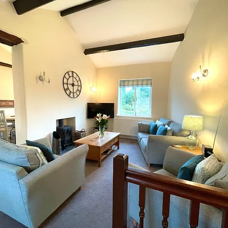 Norwood * Kirkby Lonsdale