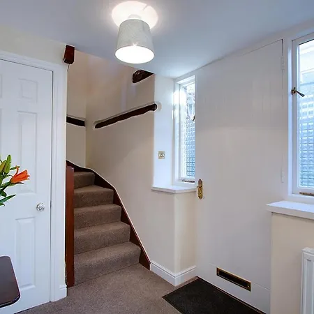 Norwood * Kirkby Lonsdale